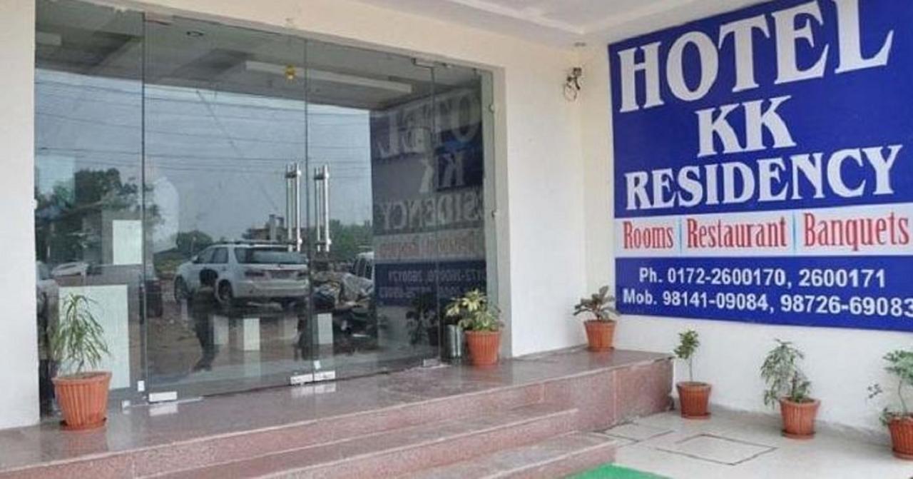 Chandīgarh Hotel Kk Residency מראה חיצוני תמונה