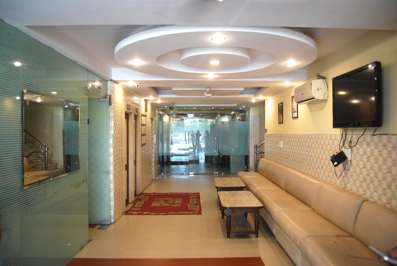 Chandīgarh Hotel Kk Residency מראה חיצוני תמונה